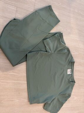 Gymshark Leaf Green Whitney Simmons Crop Tee & High-Waist Leggings with Pockets